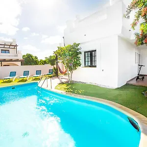 El Roque Villa