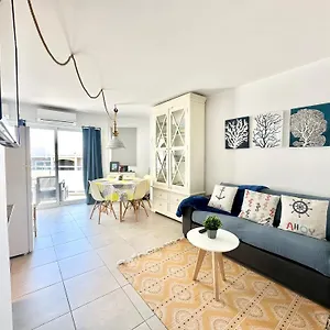 Surfer's View Pool Ac Wifi Deskterrace And Parking Appartamento
